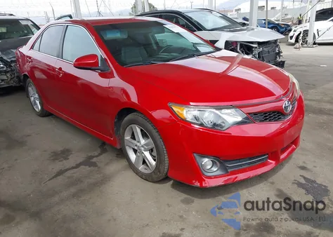 2013 Toyota Camry Se z USA, uszkodzony, nr VIN 4T1BF1FK6DU687369